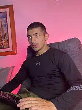 ArturoCardona  online show from October 24, 2025, 12:15 pm