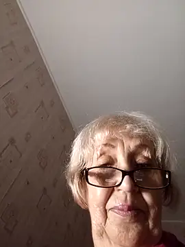 Anatolia5961 online show from November 18, 2025, 4:05 am