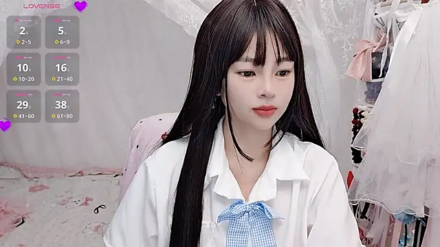 9aunatiis online show from February 18, 2026, 9:22 pm