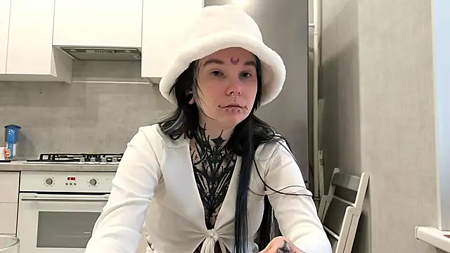 HighelikeGirl online show from January 19, 2026, 7:01 am