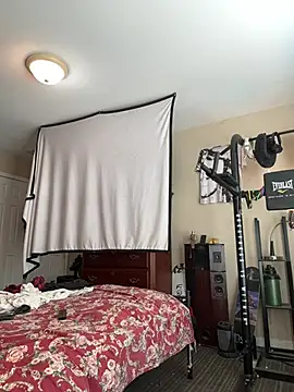 Snapshot of KeYBuMp323 chatting on March 1, 2026, 4:18 pm KeYBuMp323 online show from March 1, 2026, 4:18 pm