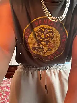 Snapshot of KeYBuMp323 chatting on February 26, 2026, 4:29 pm KeYBuMp323 online show from February 26, 2026, 4:29 pm