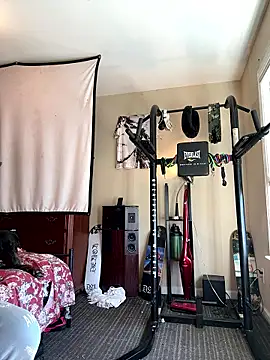 Snapshot of KeYBuMp323 chatting on January 19, 2026, 4:22 pm KeYBuMp323 online show from January 19, 2026, 4:22 pm