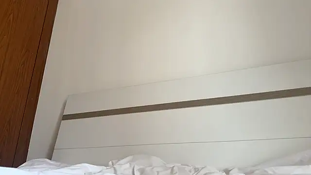 FruityXo online show from February 7, 2026, 12:13 pm