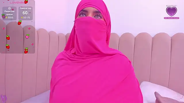 Jasmin hamdan online show from October 17, 2025, 6:53 pm