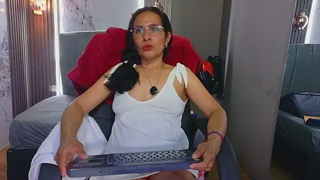 Vanessa 7  online show from March 6, 2026, 12:05 am