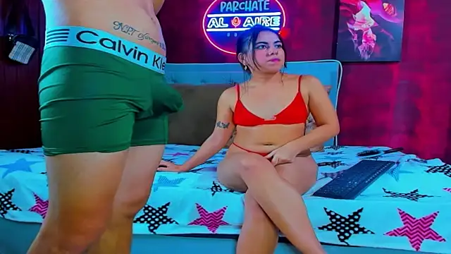 dereck and julie online show from October 21, 2025, 2:00 am