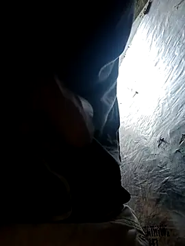 Snapshot of Canuseemeray chatting on October 1, 2025, 12:31 pm Canuseemeray online show from October 1, 2025, 12:31 pm