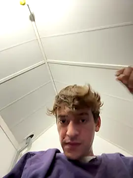 Snapshot of hottest23 chatting on December 2, 2025, 1:57 pm hottest23 online show from December 2, 2025, 1:57 pm