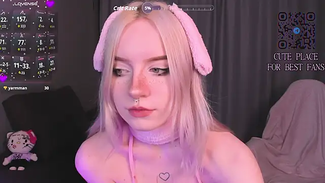 Snapshot of godlikegirlyy chatting on June 23, 2026, 3:54 pm godlikegirlyy online show from June 23, 2026, 3:54 pm