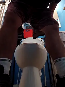 Julians26ne online show from April 6, 2026, 1:56 am