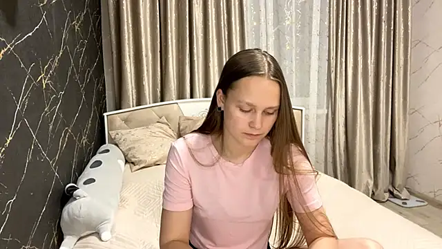 Snapshot of SoSweetGirl chatting on October 20, 2025, 12:06 pm SoSweetGirl online show from October 20, 2025, 12:06 pm