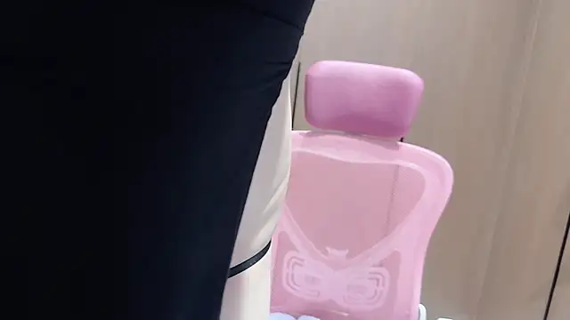 Lilium-520 online show from March 13, 2026, 11:26 am