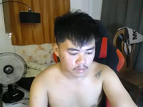 hot emman online show from July 4, 2026, 5:47 am