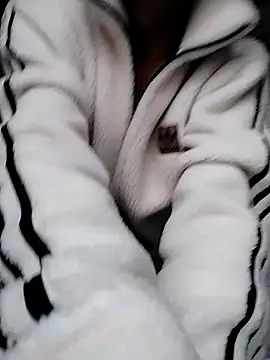 Snapshot of oxxy_jean chatting on February 18, 2026, 11:50 am oxxy jean online show from February 18, 2026, 11:50 am