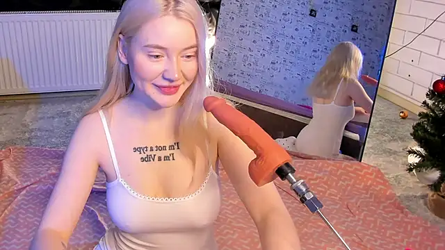 Lillie Berry online show from February 11, 2026, 4:45 am