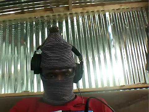 bobothehobo online show from September 17, 2025, 12:18 pm