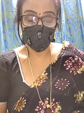 sweet-lotus online show from April 4, 2026, 10:05 pm