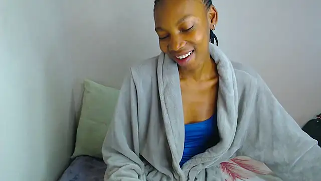 Snapshot of JuicyAdiction chatting on September 29, 2025, 8:32 am JuicyAdiction online show from September 29, 2025, 8:32 am