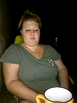 Snapshot of Miss_tits2025 chatting on June 5, 2026, 7:30 pm Miss tits2025 online show from June 5, 2026, 7:30 pm