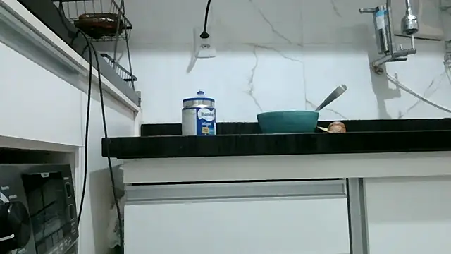 Snapshot of misticamey chatting on February 28, 2026, 11:10 am misticamey online show from February 28, 2026, 11:10 am