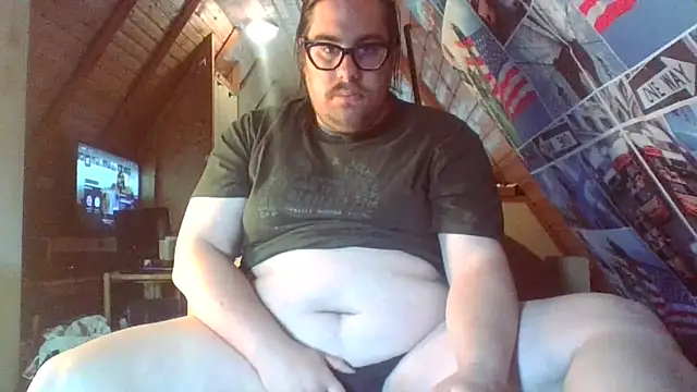 Snapshot of chubbyDavid1998 chatting on April 25, 2026, 12:30 pm chubbyDavid1998 online show from April 25, 2026, 12:30 pm