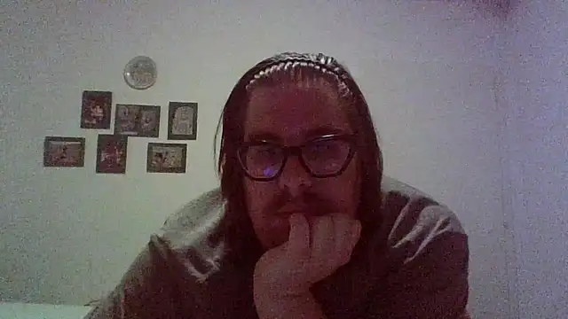 Snapshot of chubbyDavid1998 chatting on May 13, 2026, 5:42 pm chubbyDavid1998 online show from May 13, 2026, 5:42 pm