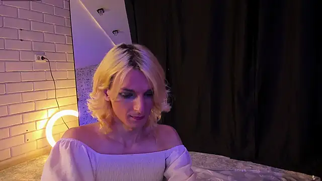 Anjela Botton online show from September 19, 2025, 11:14 am