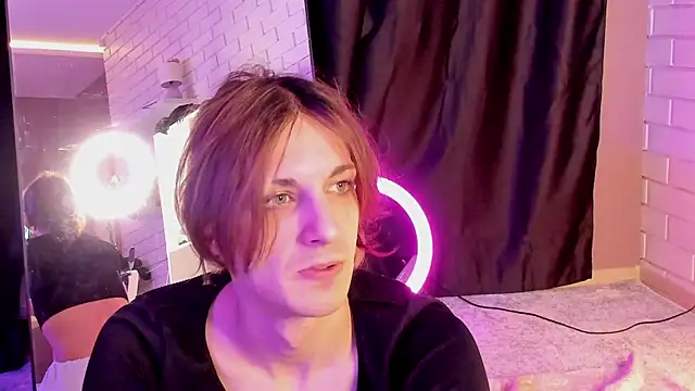 Anjela Botton online show from November 27, 2025, 6:19 pm