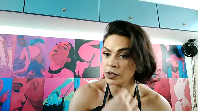 Veronnaink online show from November 11, 2025, 10:54 am