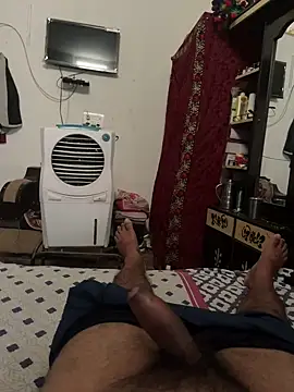 Snapshot of jucydick010887 chatting on April 22, 2026, 7:04 am jucydick010887 online show from April 22, 2026, 7:04 am