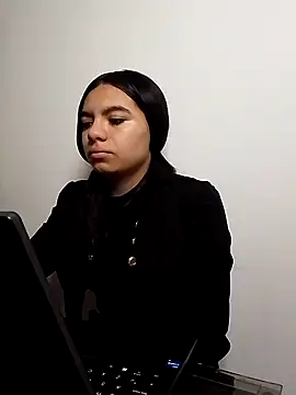 Snapshot of Emiily_bliss chatting on September 22, 2025, 11:27 am Emiily bliss online show from September 22, 2025, 11:27 am