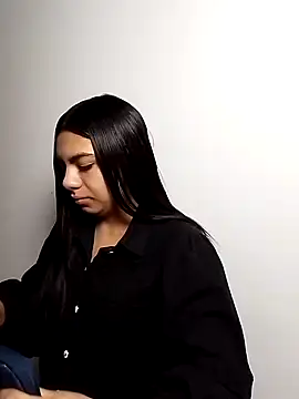 Snapshot of Emiily_bliss chatting on September 16, 2025, 11:33 am Emiily bliss online show from September 16, 2025, 11:33 am