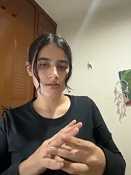 vikysexy283 online show from December 18, 2025, 7:24 am