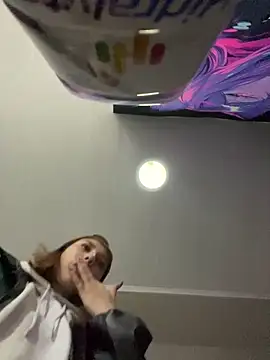 AriaBliss- online show from September 19, 2025, 2:59 am