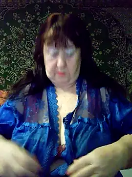 CrystalLime6411 online show from February 5, 2026, 3:13 am