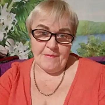 VioletSweet5566 online show from October 23, 2025, 6:50 pm