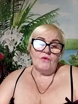 VioletSweet5566 online show from March 19, 2026, 5:57 pm