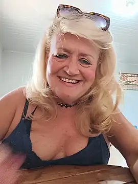 Belladama61 online show from June 19, 2026, 10:54 am