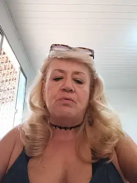 Belladama61 online show from July 17, 2026, 11:18 am