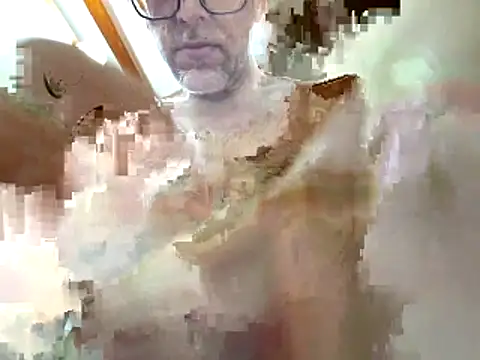 ivanguanche online show from April 21, 2026, 7:42 pm