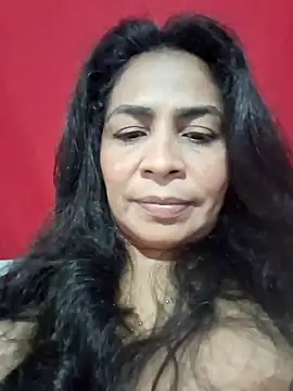 Snapshot of floresblancas chatting on May 23, 2026, 12:26 pm floresblancas online show from May 23, 2026, 12:26 pm