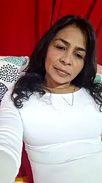 Snapshot of floresblancas chatting on May 29, 2026, 2:34 pm floresblancas online show from May 29, 2026, 2:34 pm