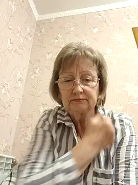 Snapshot of AlikaSwan5821 chatting on May 9, 2026, 1:25 pm AlikaSwan5821 online show from May 9, 2026, 1:25 pm
