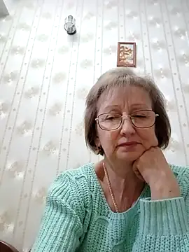 AlikaSwan5821 online show from November 25, 2025, 7:36 pm