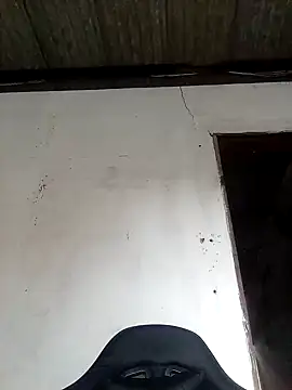 moreno25centimetro online show from April 5, 2026, 6:03 pm