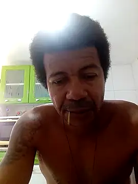 moreno25centimetro online show from December 19, 2025, 2:30 pm