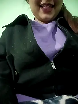 Pyari Reshma07 online show from January 15, 2026, 1:03 pm