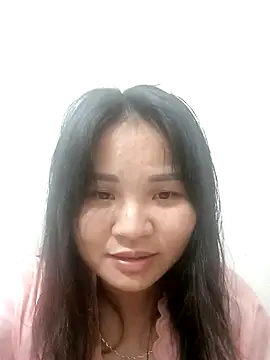 Snapshot of Heulwen-22 chatting on September 23, 2025, 2:35 pm Heulwen-22 online show from September 23, 2025, 2:35 pm