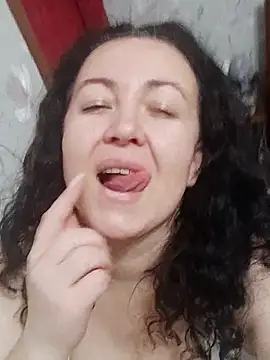 Velvet3451 online show from November 4, 2025, 6:22 pm